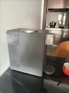 海尔HRO7523-1miniU1 RO台式净饮机评测 星蕴银的科技与美学
